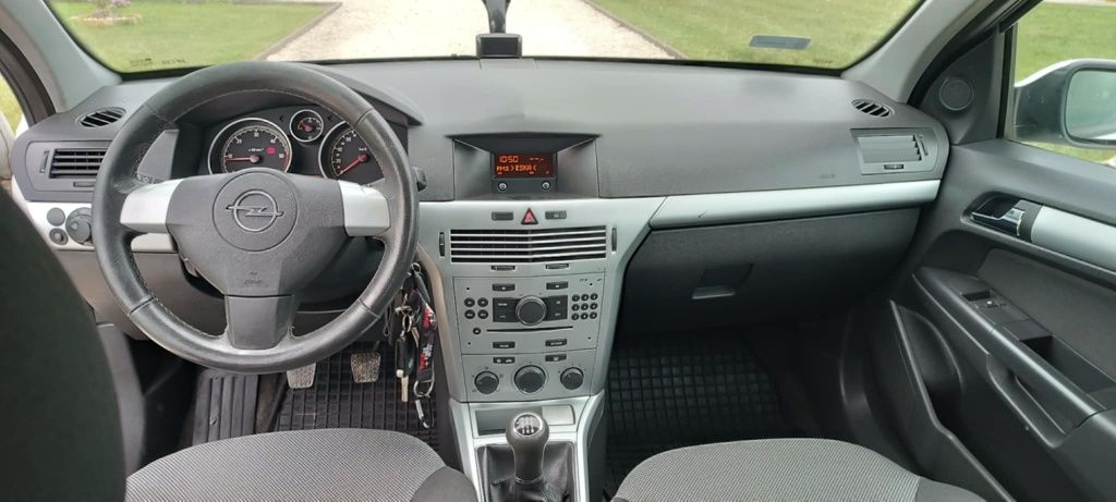 Opel Astra H 1.7D 197tys przebiegu 2009r.
