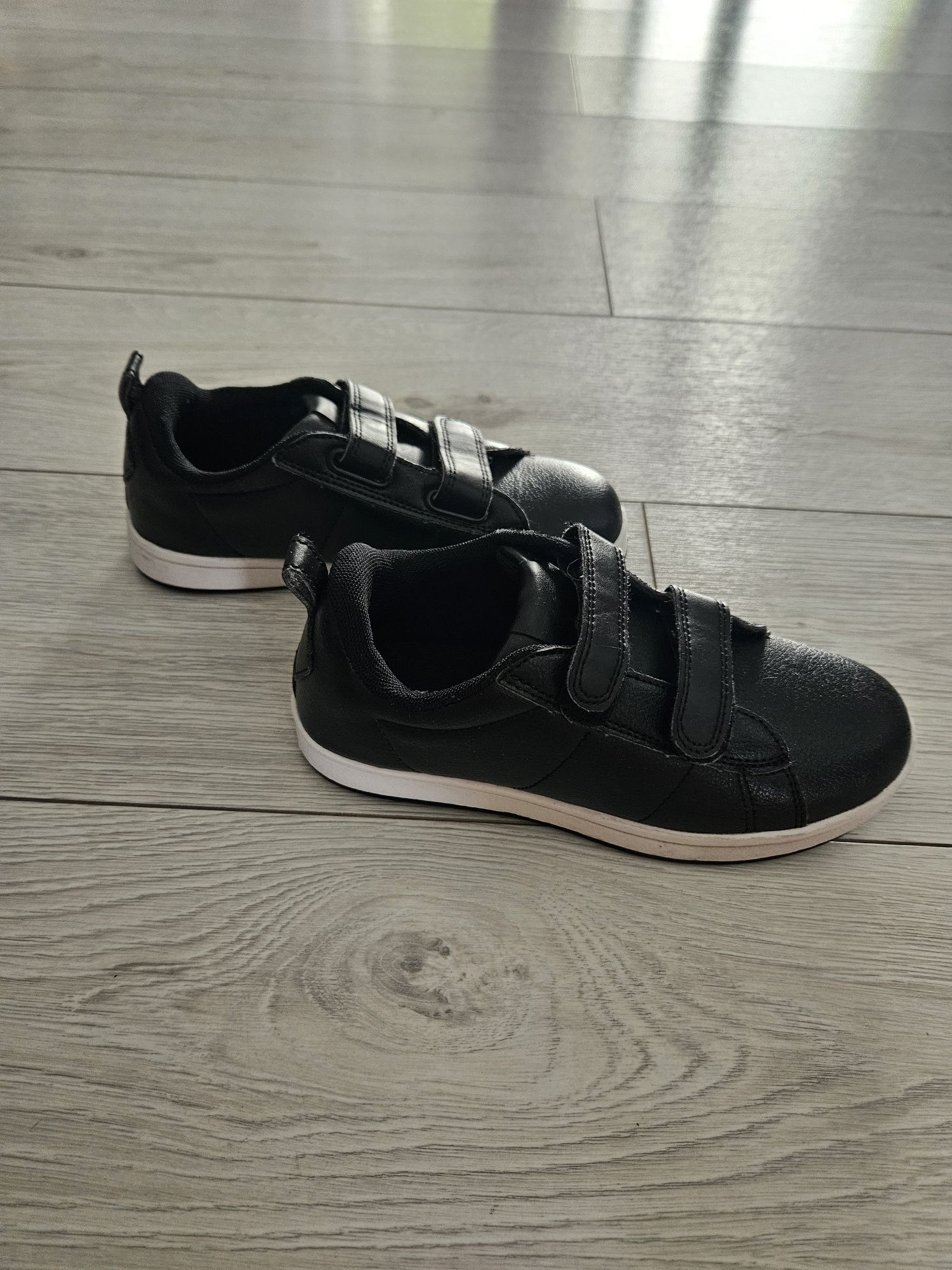 Buty chłopięce ccc rozm. 33