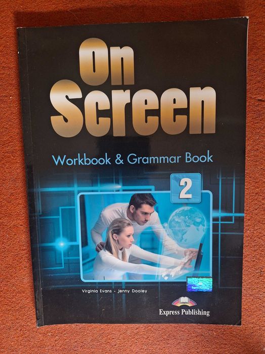 Livro de inglês "On Screen 2"