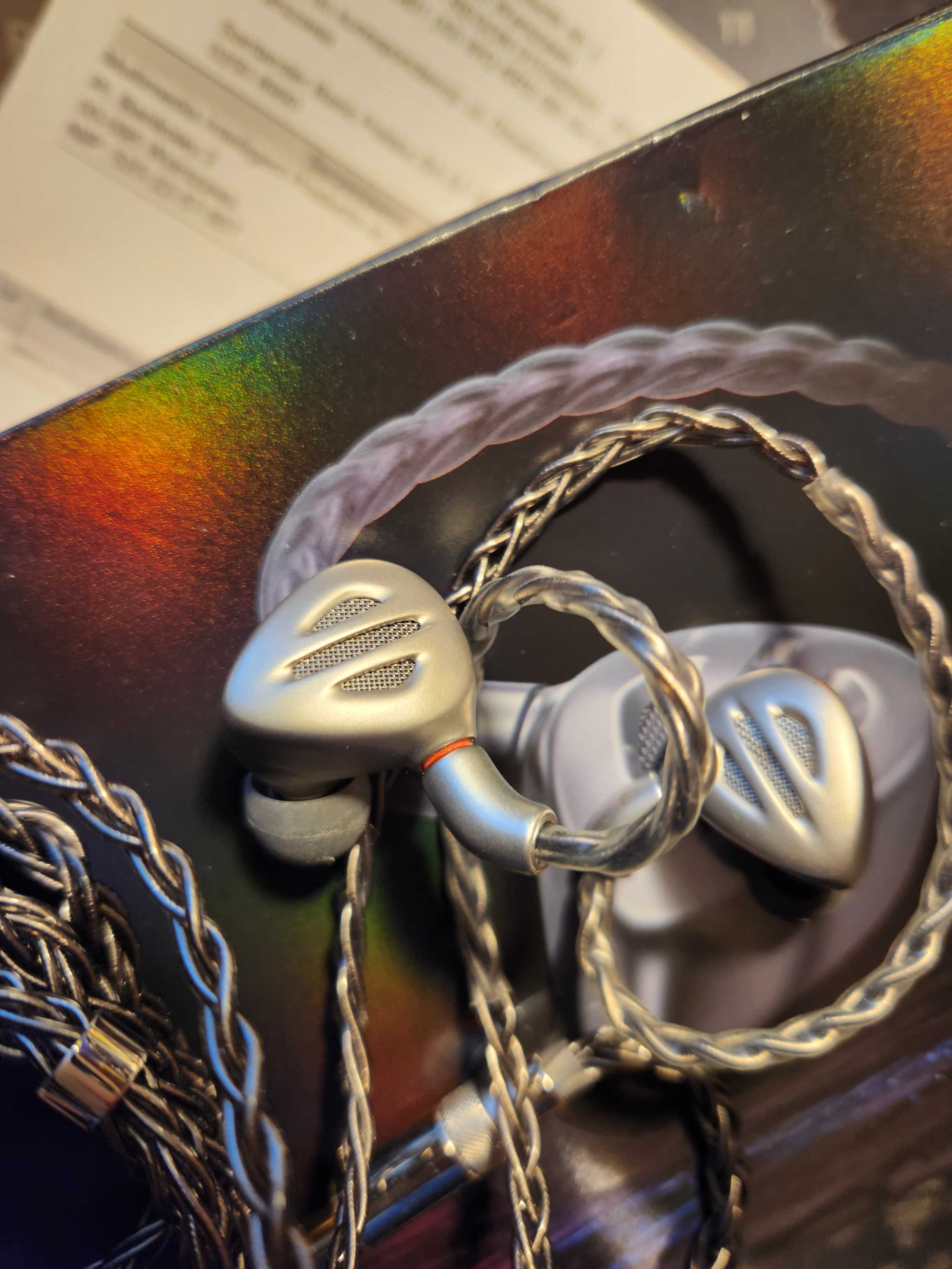 Hybrydowe słuchawki dokanałowe IEM FiiO FH9Titanium,gwar,fakt,idealne!