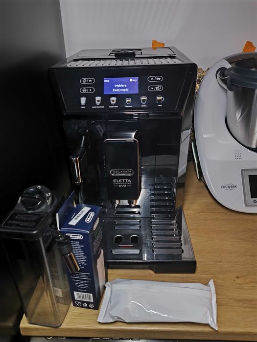 Ekspres do kawy DēLonghi, DeLonghi, De Longhi