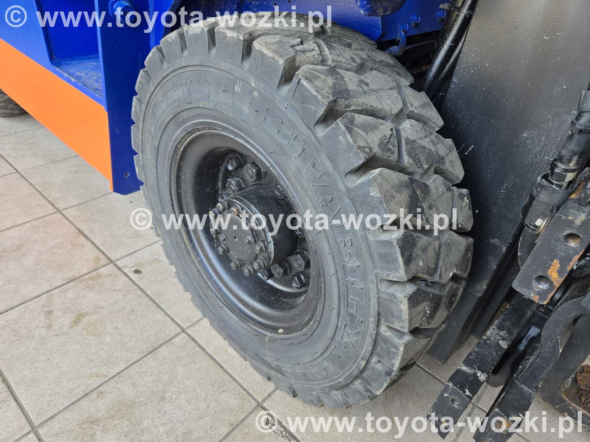 Wózek widłowy TOYOTA 5FD25 Triplex, Kabina, TOYOTA 5FDF25 widlak Linde