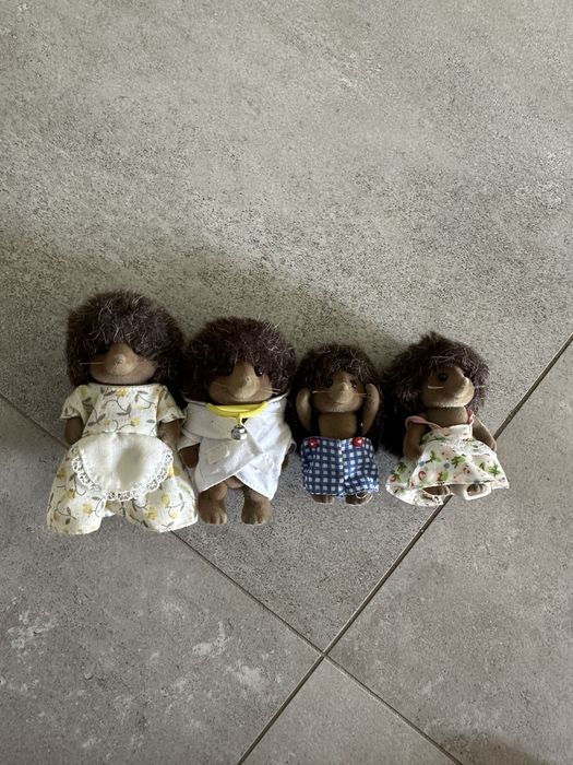 Будинок, лікарня, shop, сімʼя. Sylvanian Families