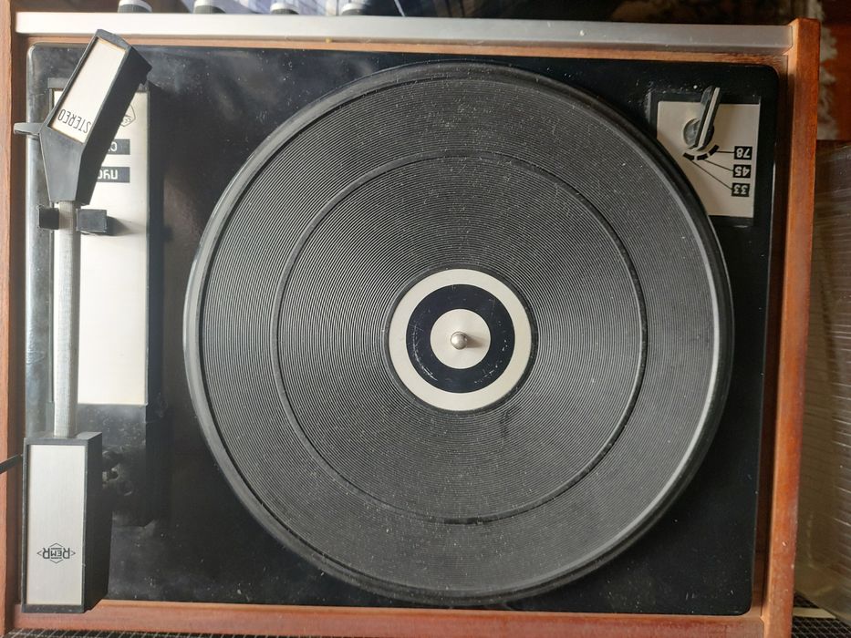 Проигрыватель  akords stereo 2