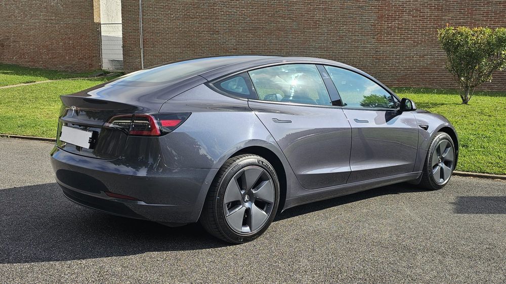 Tesla Model 3 Standard  Range Plus RWD ( Reservado )