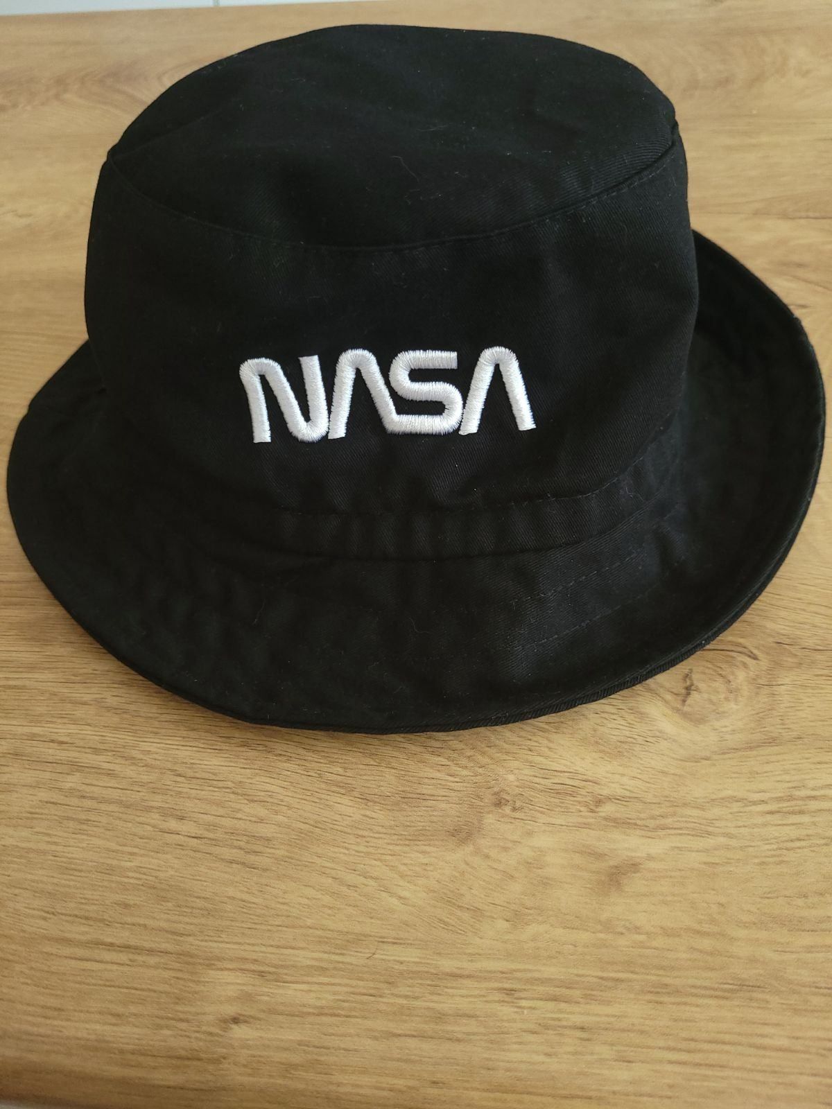 Bucket Nasa Czarny