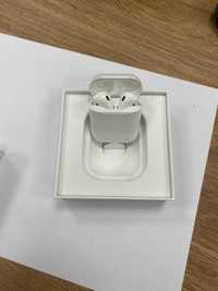 Apple AirPods with Charging Case