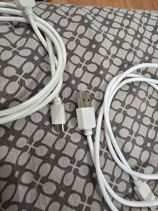 комплект кабелей за 30грн