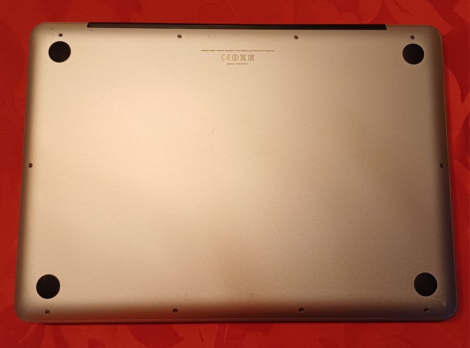 MacBook Pro 13' 2.5GHz Intel Core i5 4GB RAM 500GB