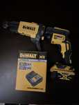 Dewalt DCF6202 wkrętarka do płyt karton gips