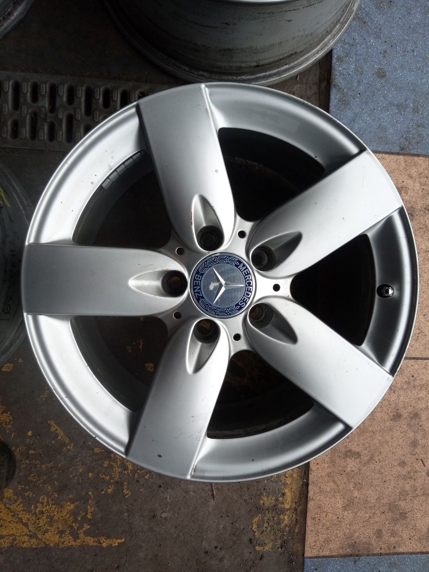 Felgi 16" Mercedes Slk 171 CLK,C Kl , E Kl inne . Oryginalne MB