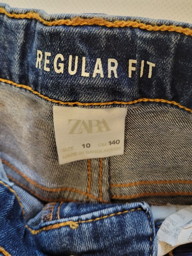 Шорти ZARA 140 см, на 8-9 років