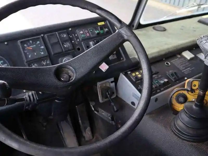 Всюдихідний баштовий автокран Spierings SK365