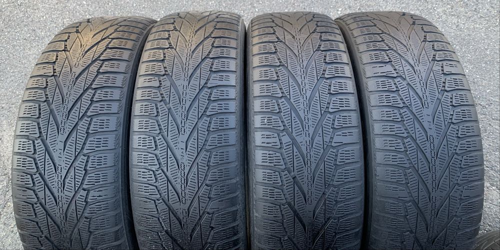 Шини Nokian Hakkapeliitta R2 SUV 235/55 R19
