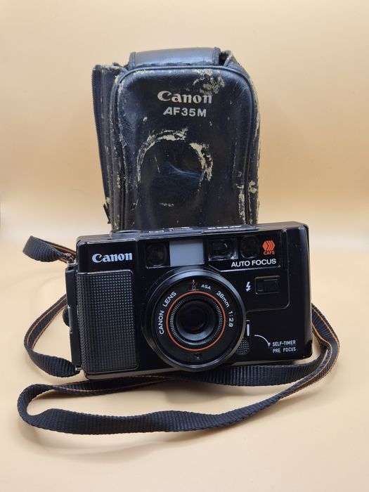 Canon AF35M / Canon Sure Shot / Canon Autoboy + Etui