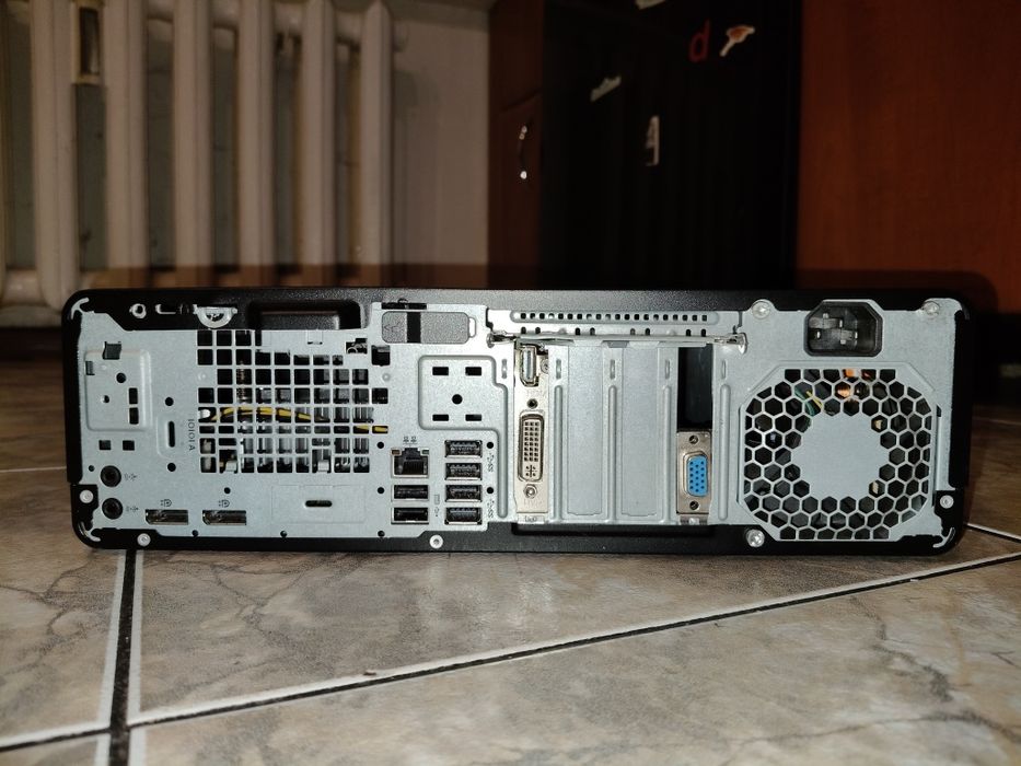 HP EliteDesk Slim 800 G3 I5-7500 8GB 50GB WIN10