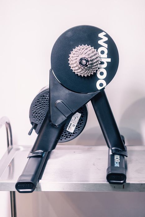 Trenażer Wahoo Kickr Core 2 (Kaseta 11S) + W-wa FV + Gratis