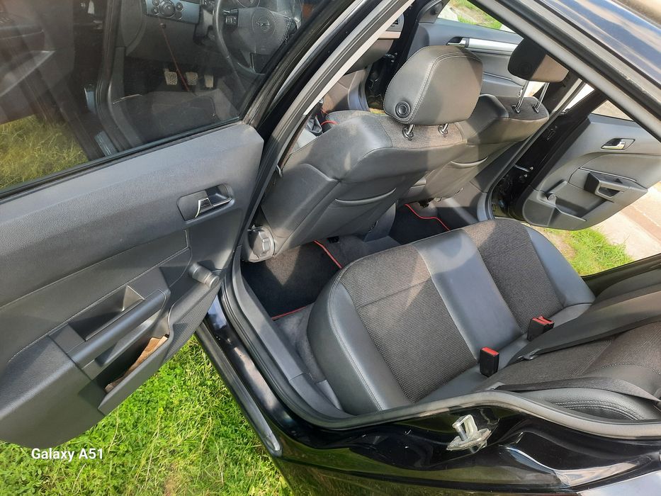 Opel Astra H 2008