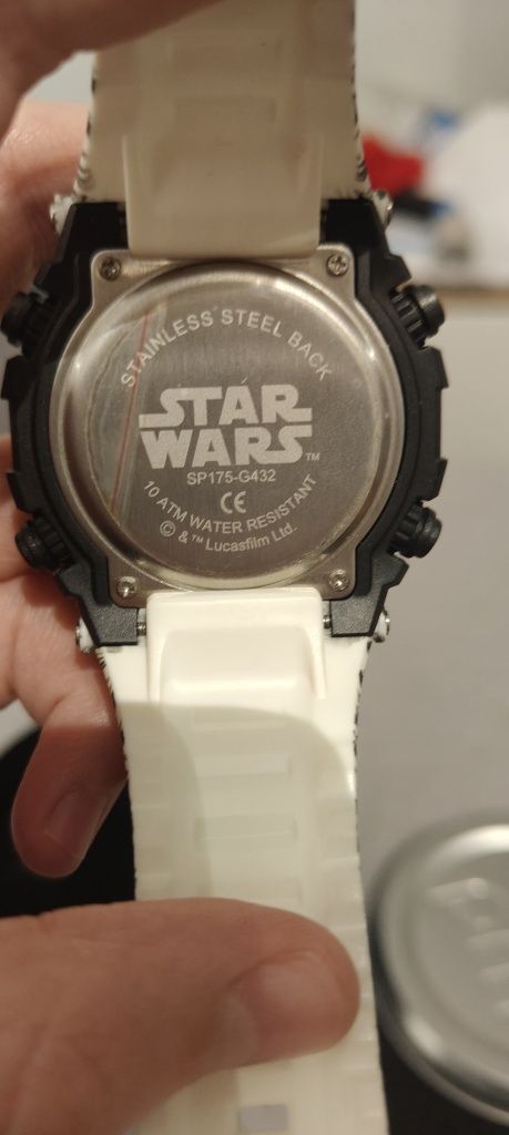 Zegarek star wars zakupiony w aparacie