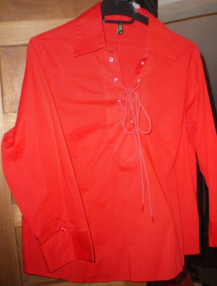 Blusa marca Macmoda, tamanho XL