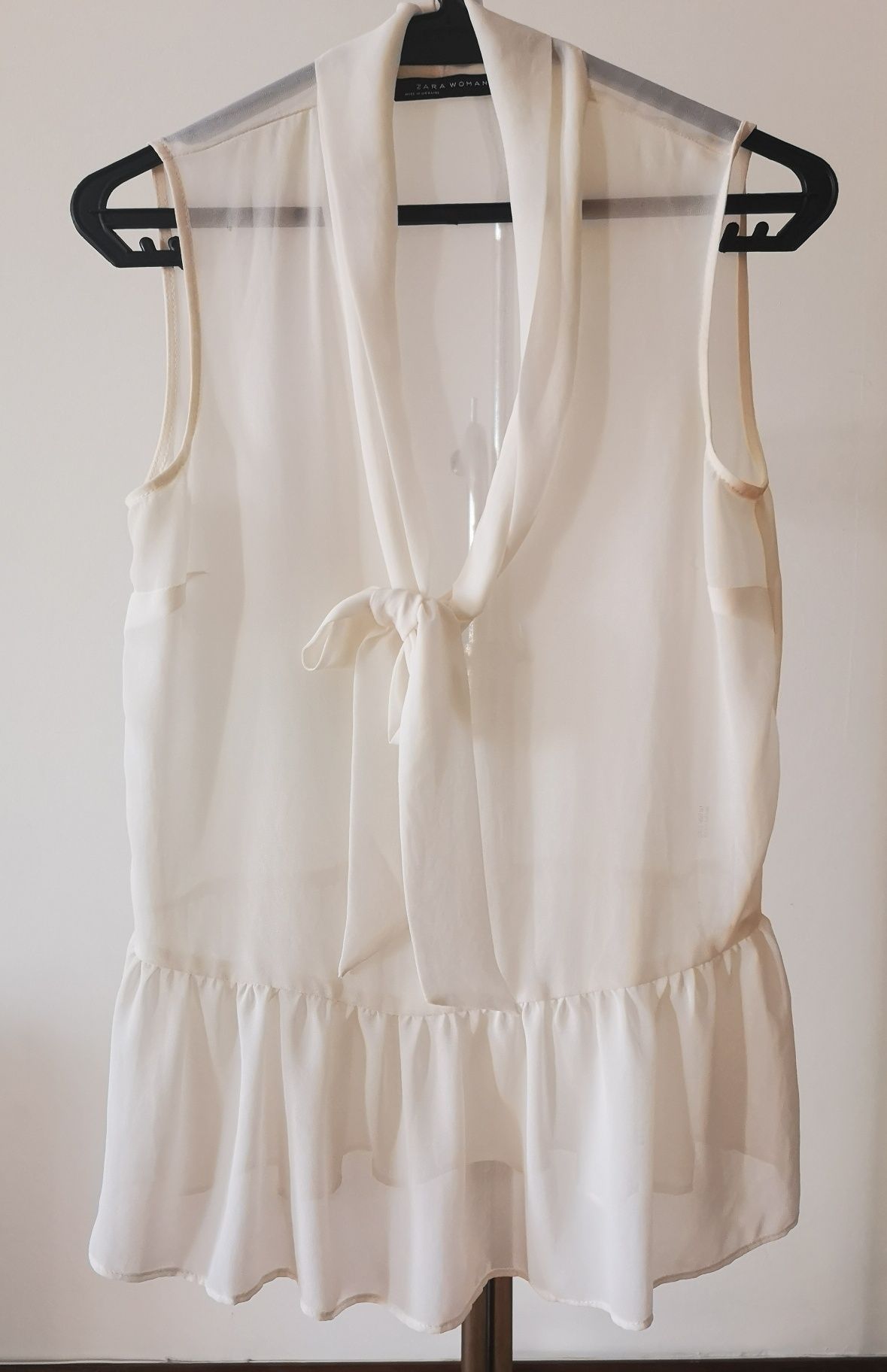 Blusa Zara cor pérola