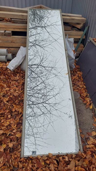 Продам дзеркало (створи шафи купе)