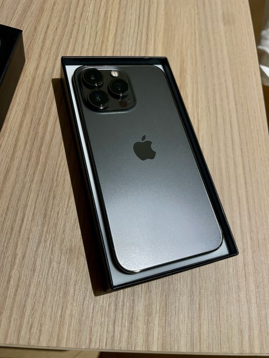 Iphone 13 Pro 512 GB / 100% baterii powystawowy