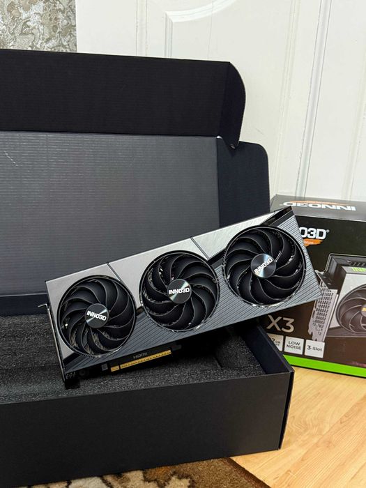 INNO3D PCI-Ex GeForce RTX 5090 X3 OC 32GB GDDR7 - Відеокарта