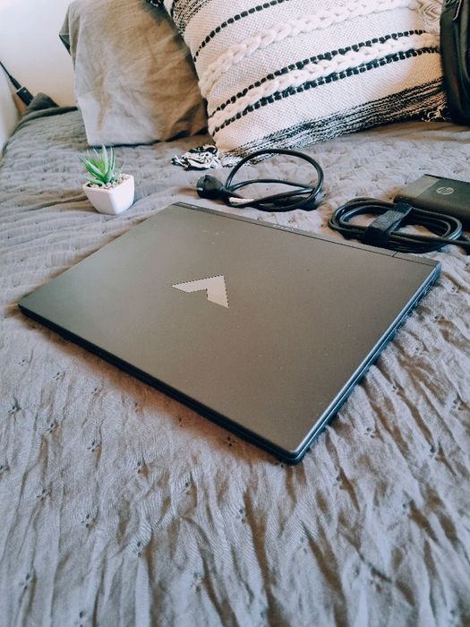 Laptop Gamer RTX4060 (Com fatura e Garantia)
