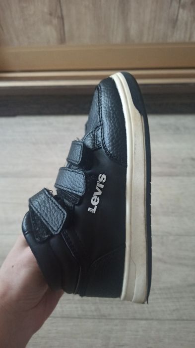 Демісезонні ботінки Levi's 28р.