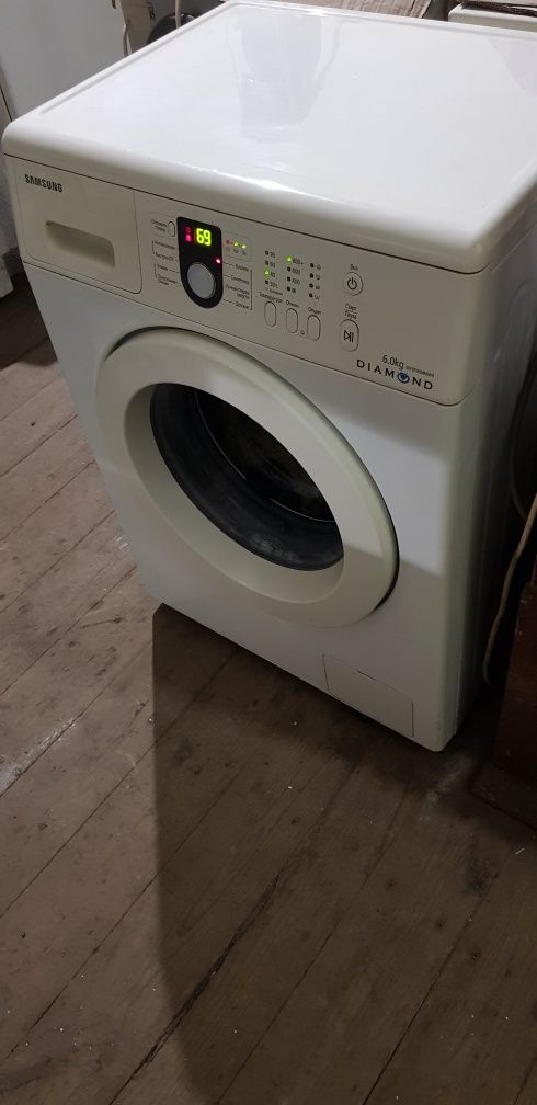 Пральна автомат Samsung diamond 6kg wf8598nmw9