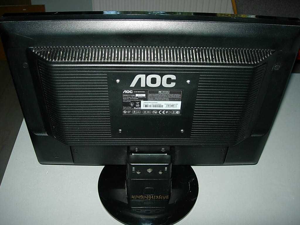 Monitor LCD 19" AOC 917Sw+ 1440x900 VGA