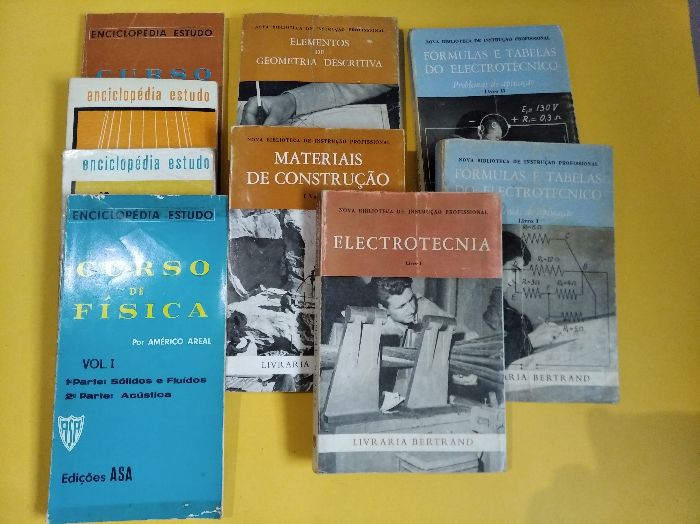 Livros da Libraria Bertrand : Eletrotecnia; Geometria Descritiva etc