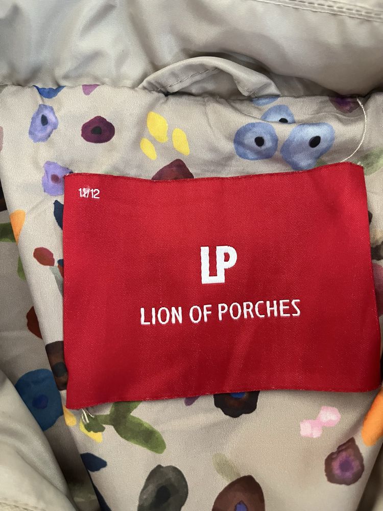 Blusão acolchoado com folho da Lion of Porches -11/12 Anos