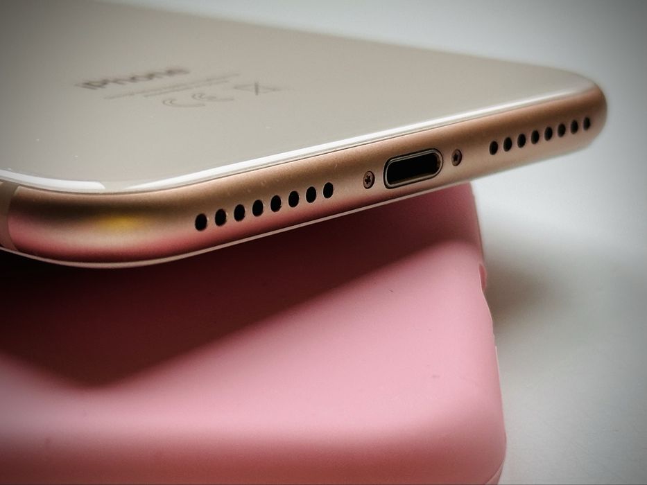 IPhone 8 Plus 64 GB (як новий)