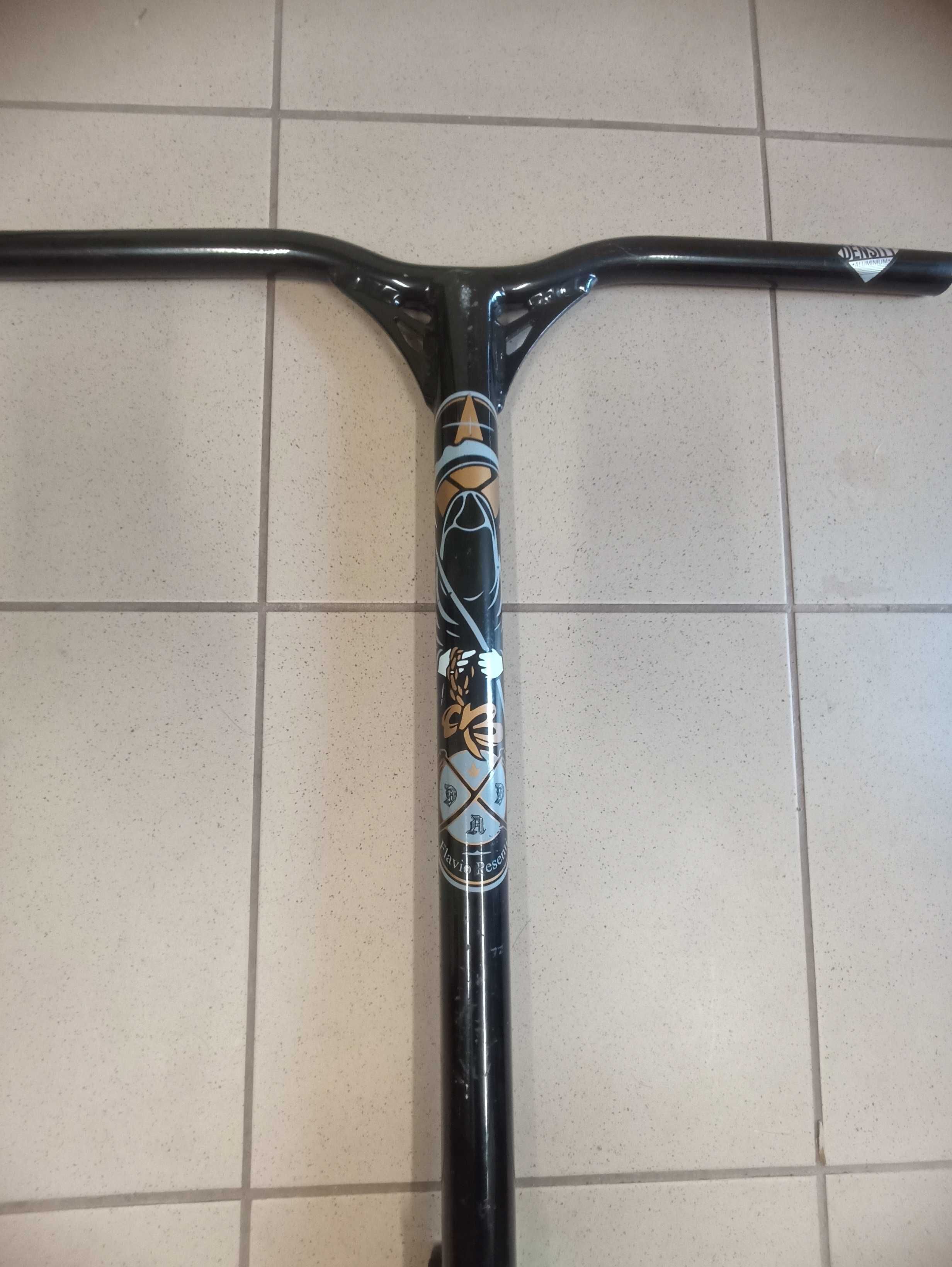 kierownica do hulajnogi blunt reaper v2