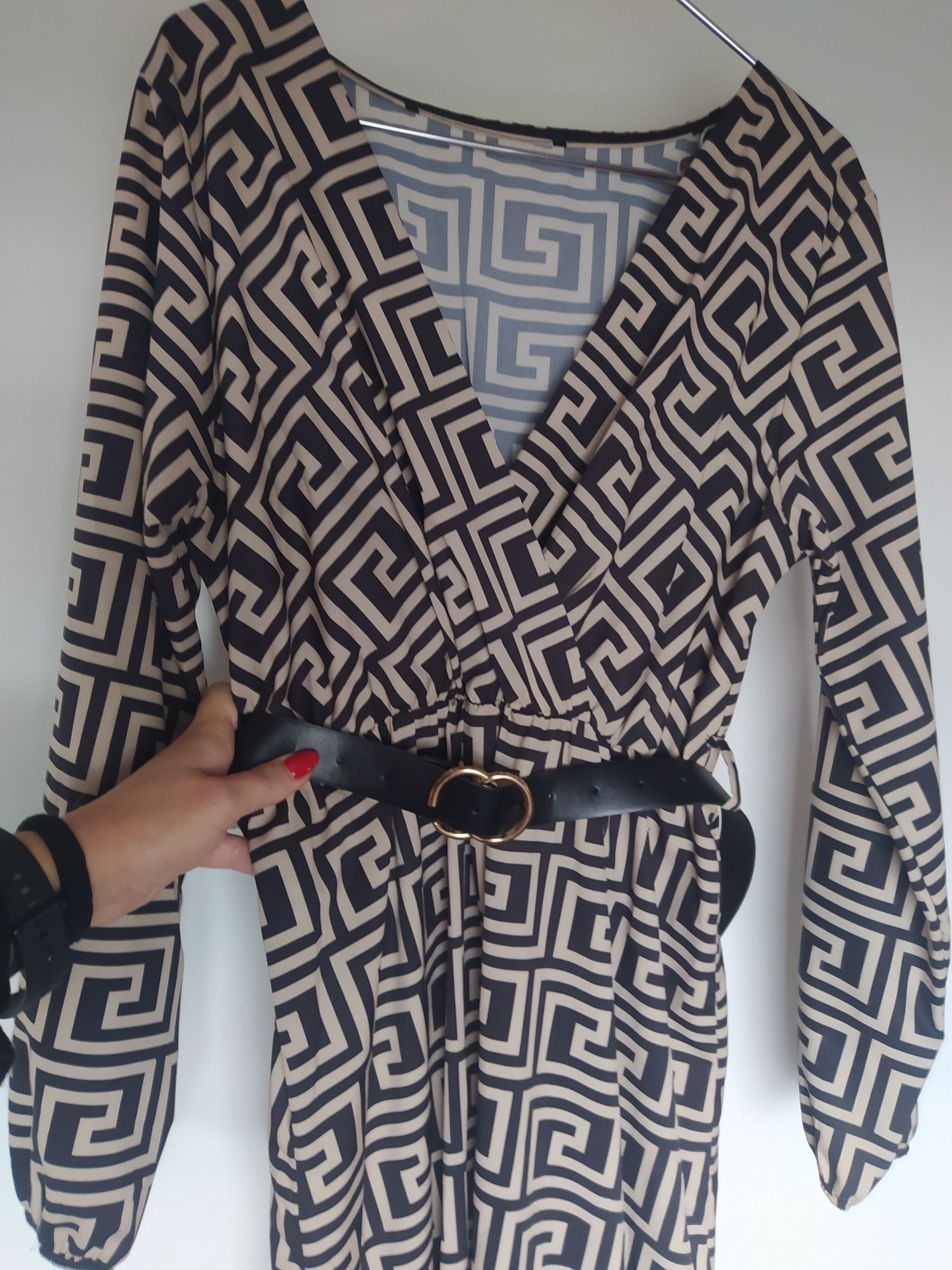 Vestido padrão fendi lindíssimo veste até L