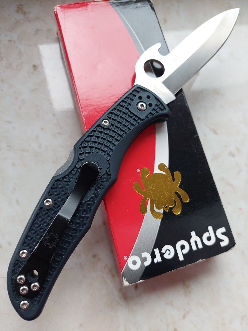 Nóż Spyderco Endura 4 Emerson