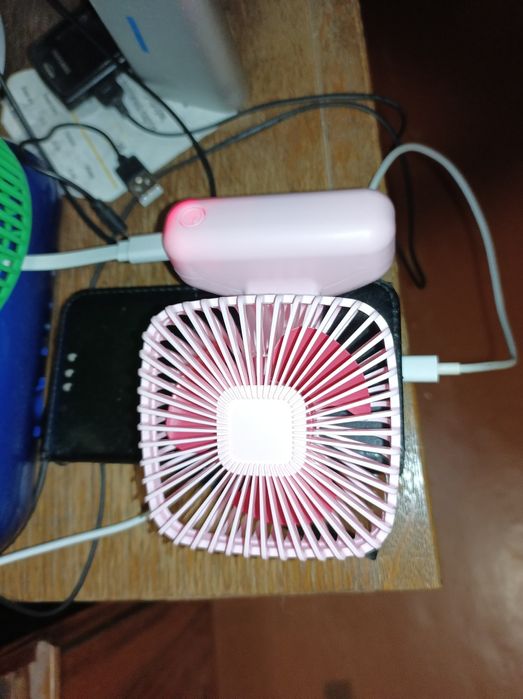 Продам вентилятор 3 скорости, 370 гривен, батарея есть 18650 хорошая