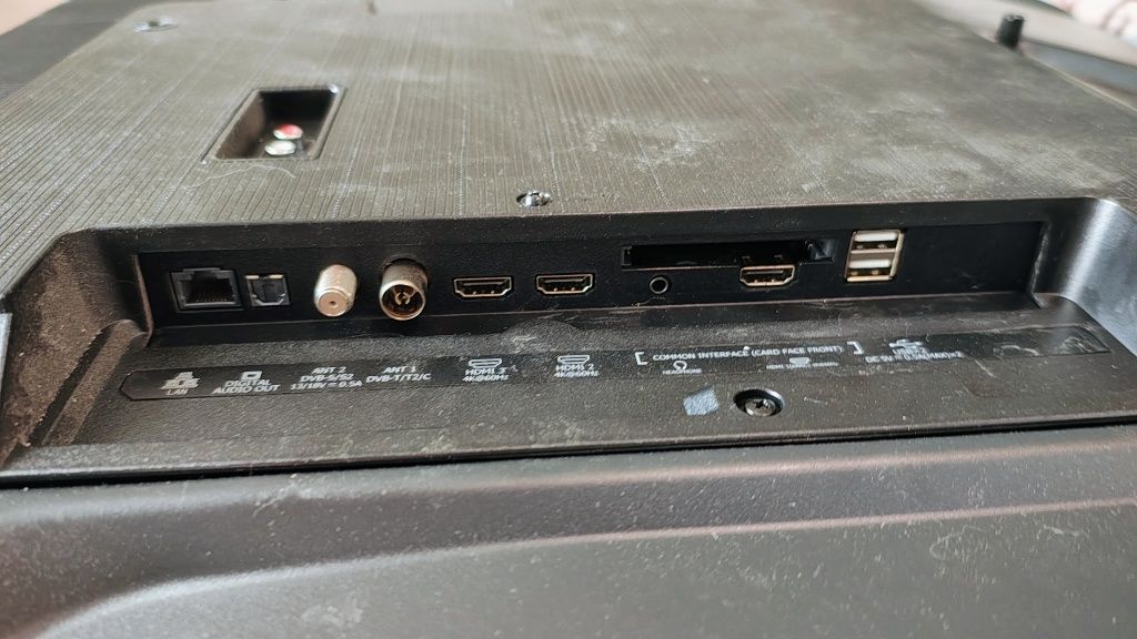 Телевізор Hisense 55A6K