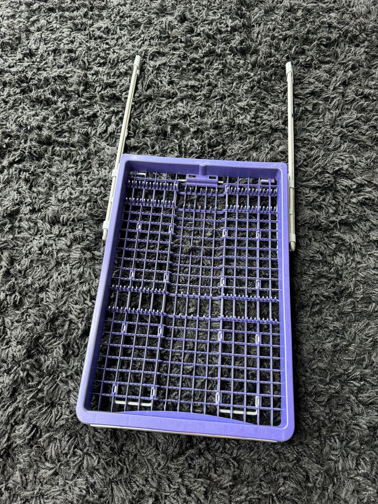 Zmywarka Beko DIN29330 - szuflada na sztucce