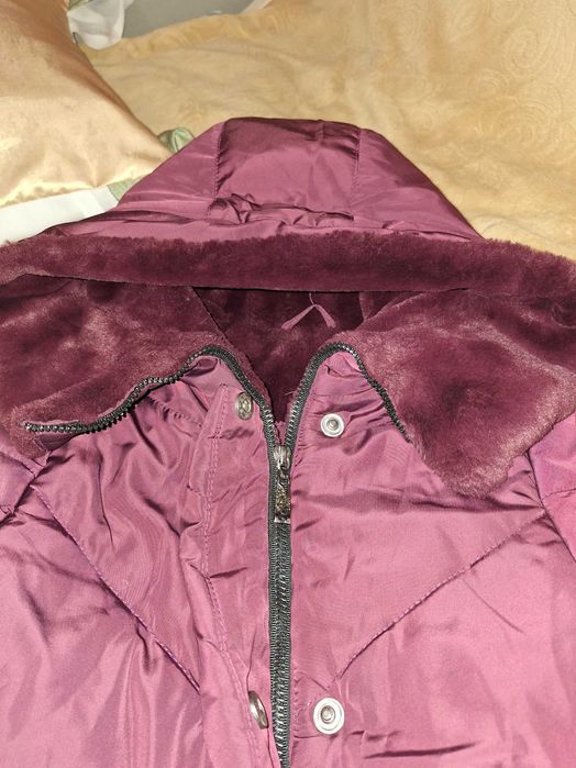 Зимова куртка-пальто для дівчинки 122 р