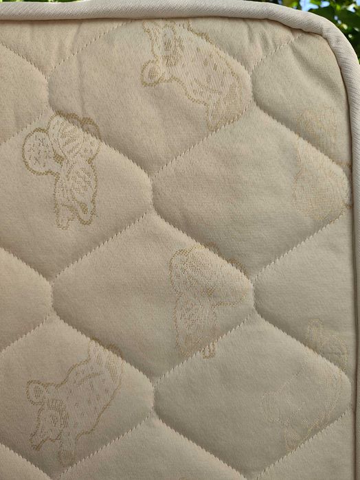 Colchão de molas para berço/cama de criança (120x60) - cor creme