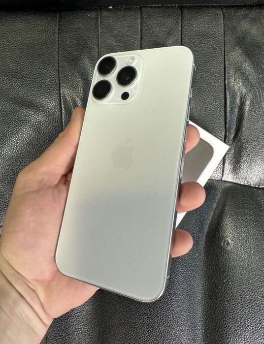 Продам iPhone 16 pro