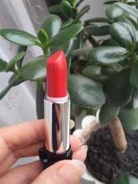 Kobo professional fashion color lipstick помада для губ красная Польша