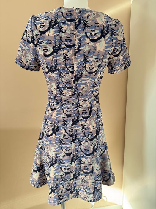 Sukienka Pepe Jeans z Marilyn Monroe