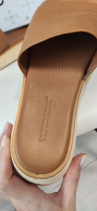 Шкіряні шльопанці, 38 розмір vitto rossi