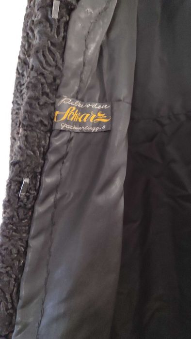 Шуба натуральна каракуль чорна Німеччина