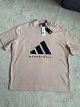 Футболка оверсайз Adidas Basketball