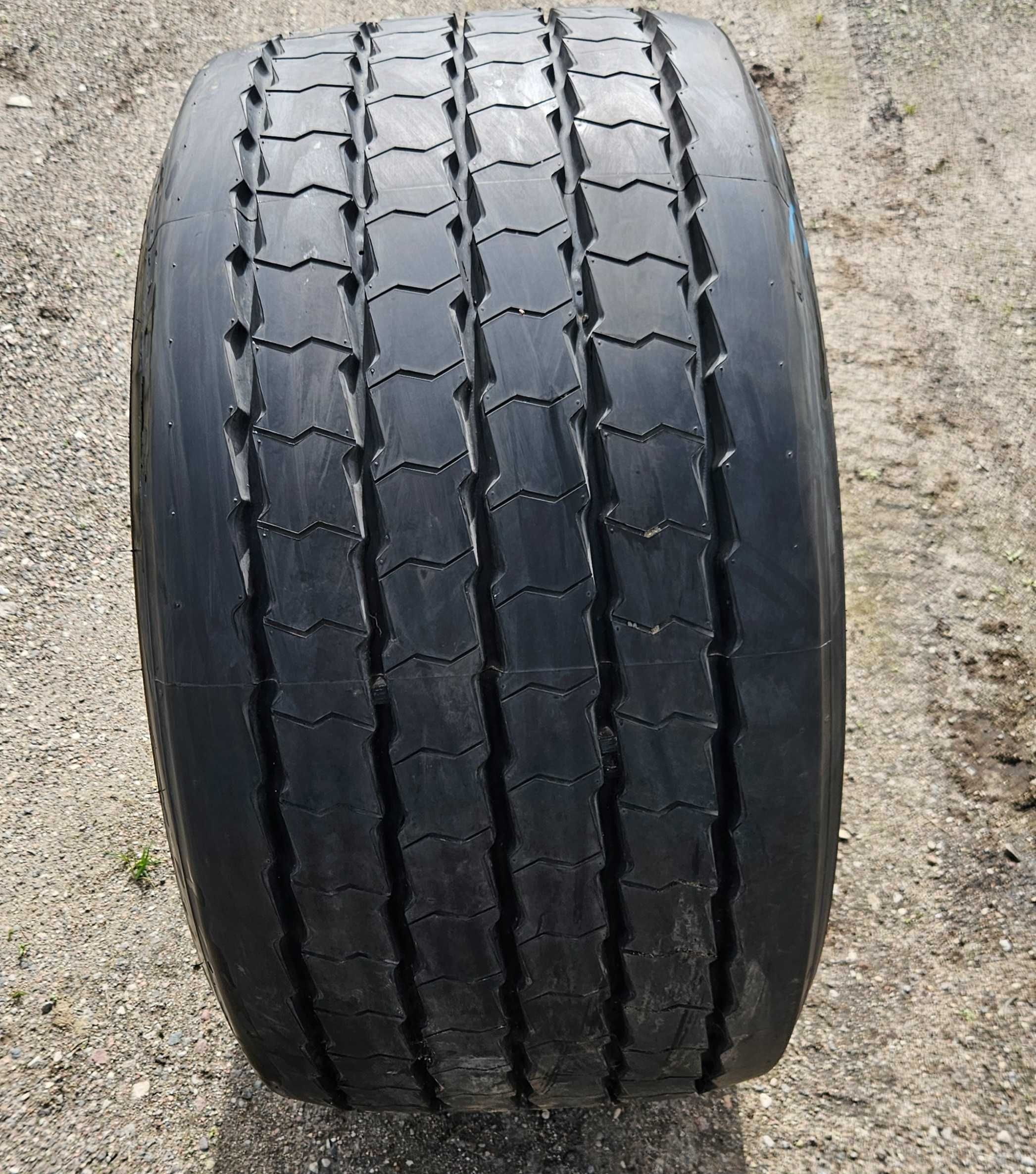 Opona Hankook TH31 445/45R19.5